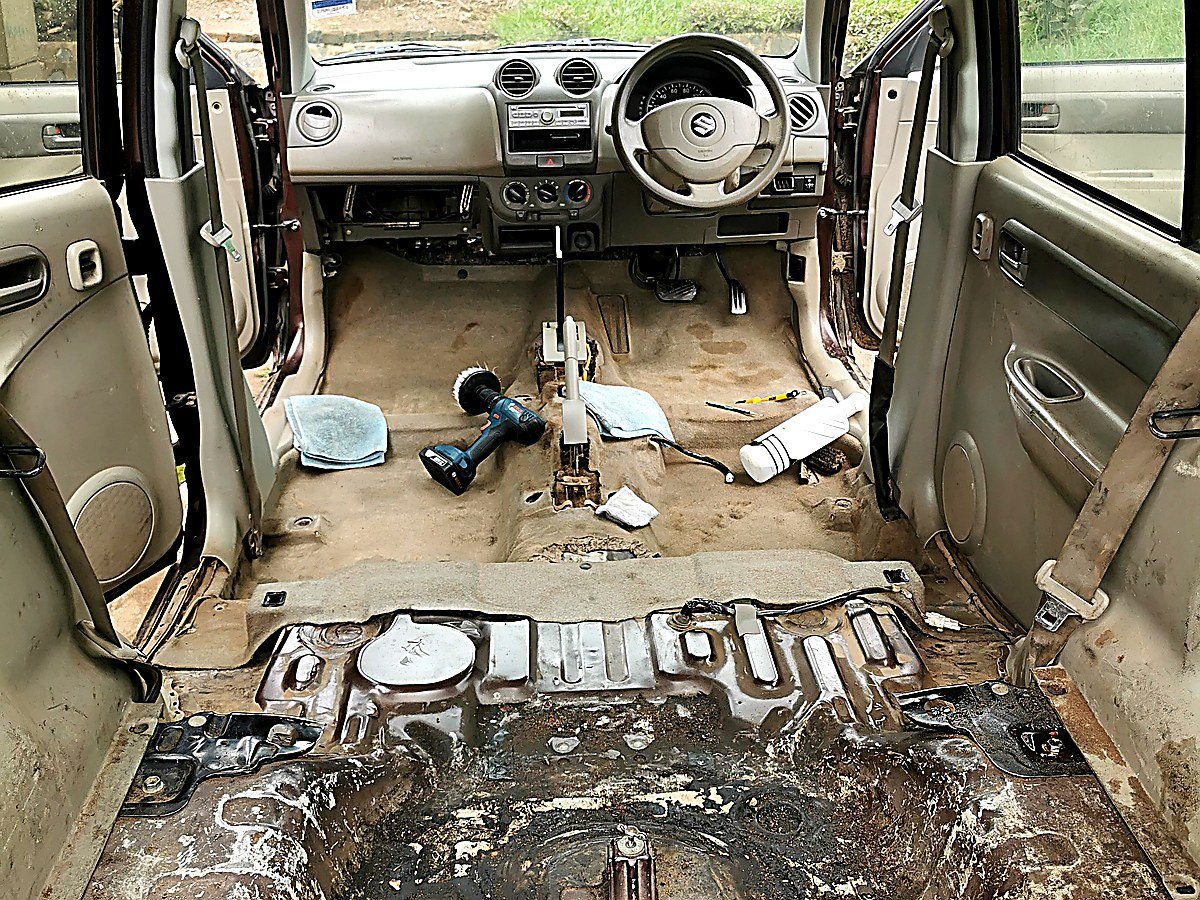 Interior before deep clean